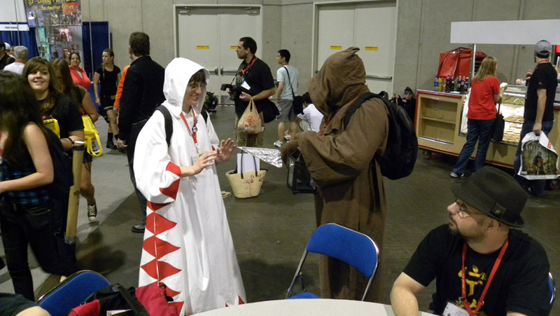 Illustration for article titled Comic-Con Friday Cosplay Round Up